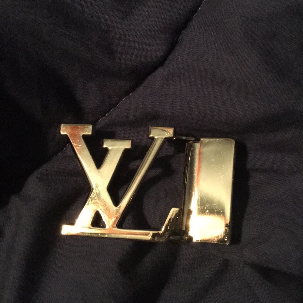 Belt buckle